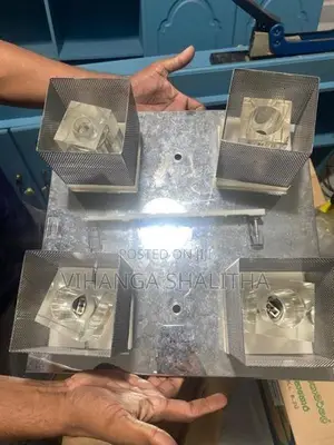4-Light Ceiling Spotlight Fixture