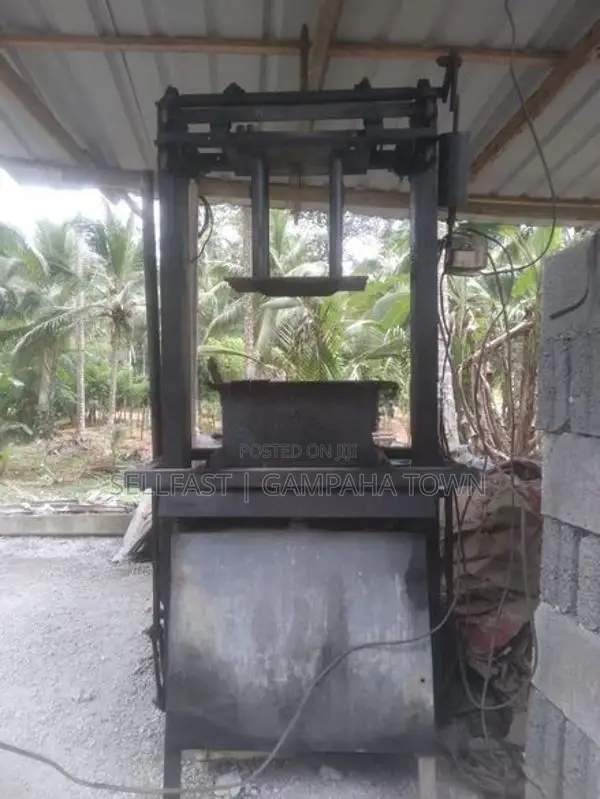 Block Gal Machine