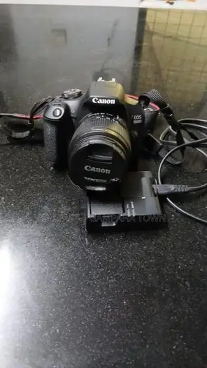 Canon 1500D DSLR Camera
