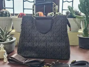 Lady Hand Bag