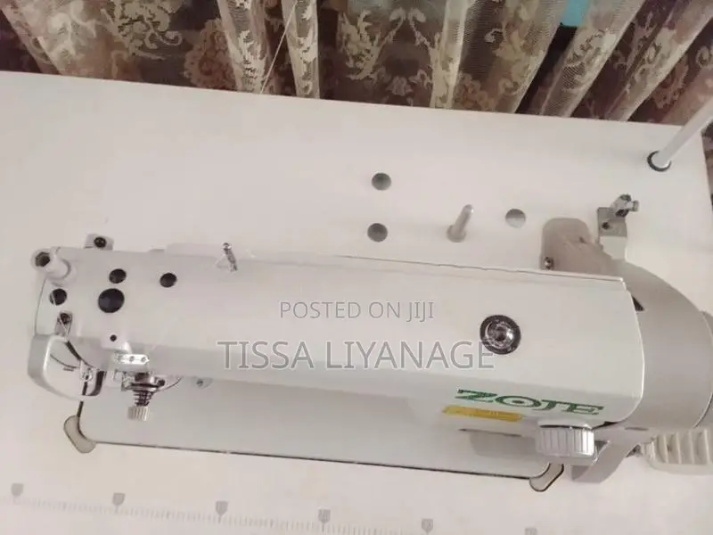 Zoje Sewing Machine