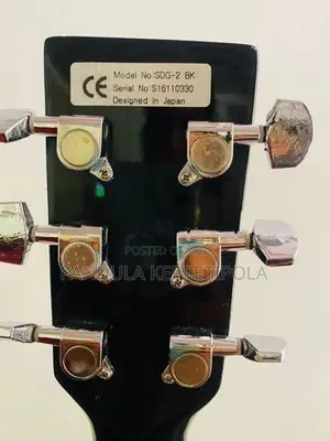 Box Guitar