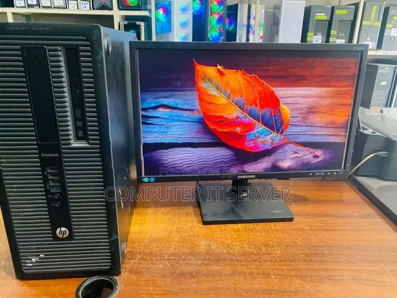 Core i3 6th GEN PC With 22 LED Monitors