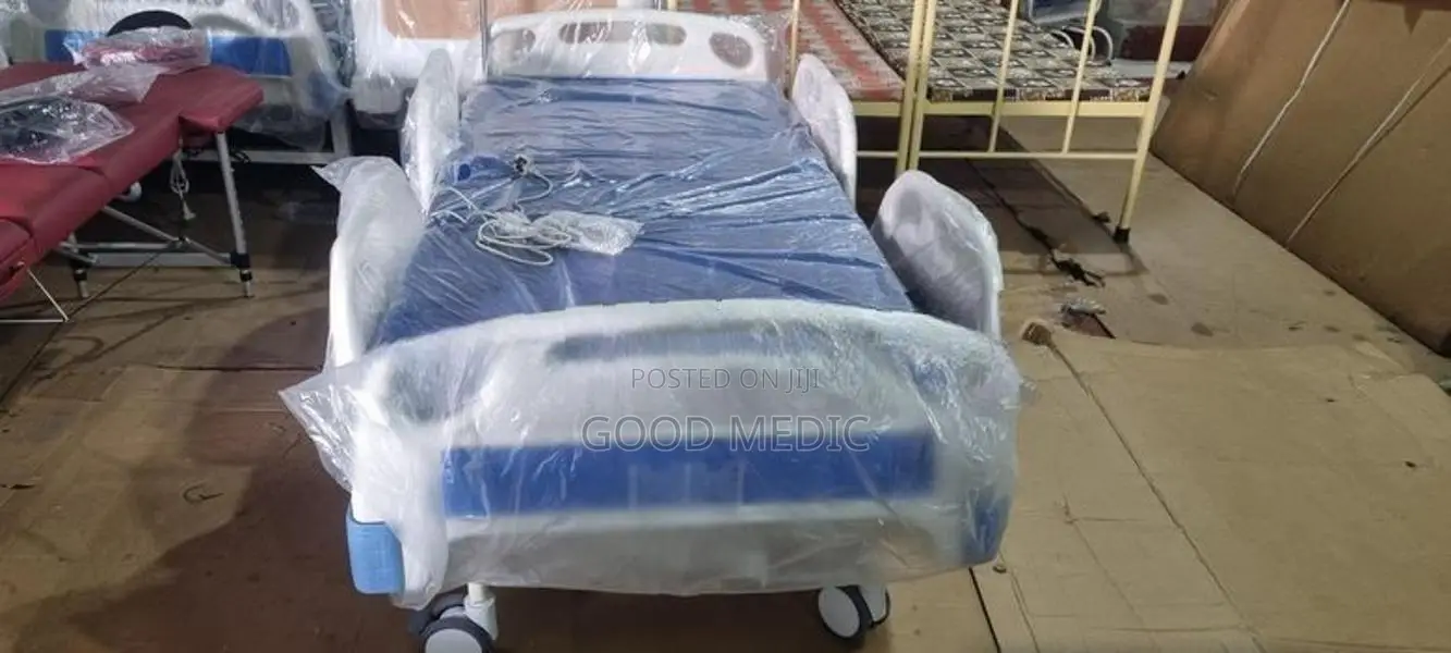 Patient Four Function Electric Hospital Beds