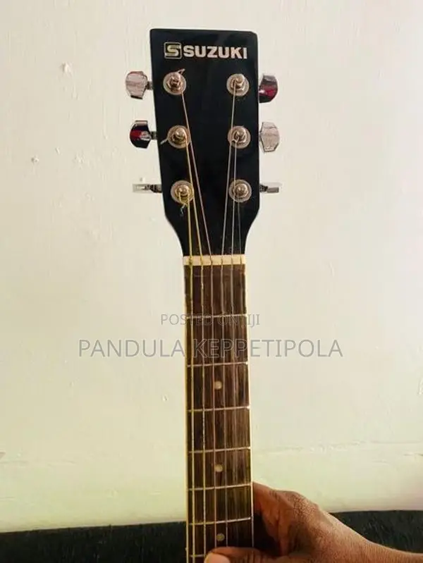 Box Guitar