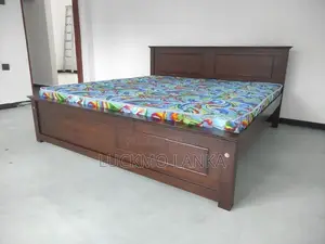 New 72x72 Teak Box Bed With Arpico Hybrid Mattress (V14)