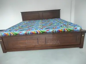 New 72x72 Teak Box Bed With Arpico Hybrid Mattress (V14)
