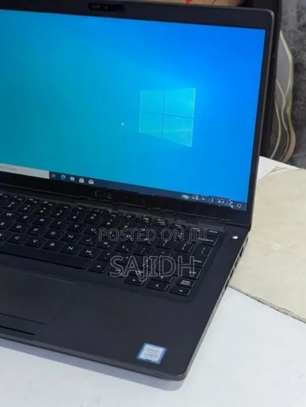 DELL LATITUDE I5 8GEN /8 GB RAM /256GB SSD ETC..