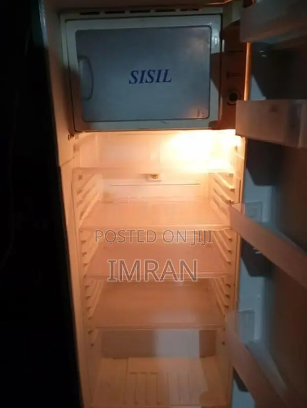 Sisil Refrigerator