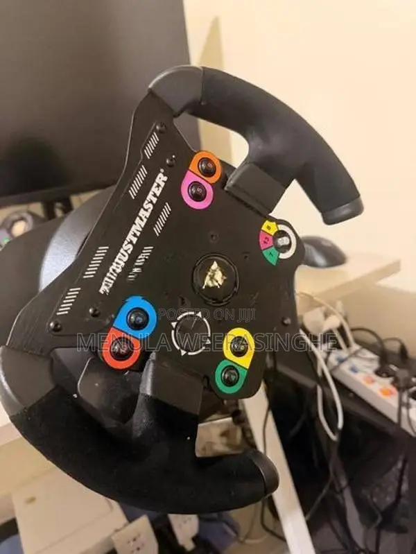 Thrustmaster T300, T-LCM, TH8RS SIM rig setup