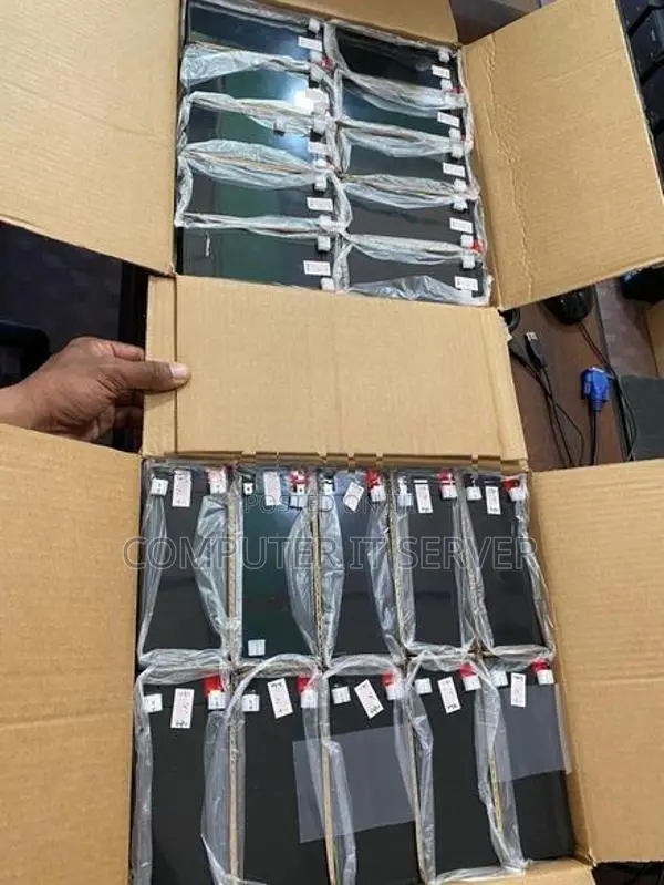 (New) UPS Batteries