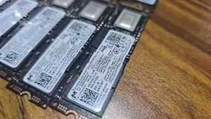 Micron 2300 NVME 512GB M.2 2280 PCIe GEN3 x4 SSD