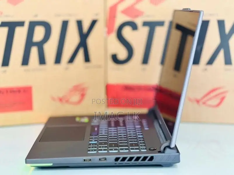 Asus ROG Strix G16 Ryzen 9 9955HX RTX5060 8GB VGA 16GB RAM Laptop