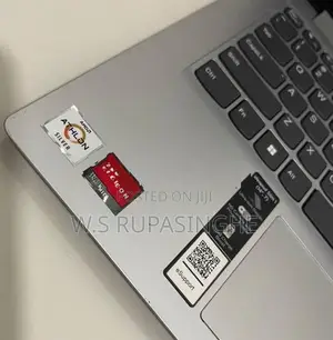 Lenovo AMD Athlon Silver 3050u Laptop