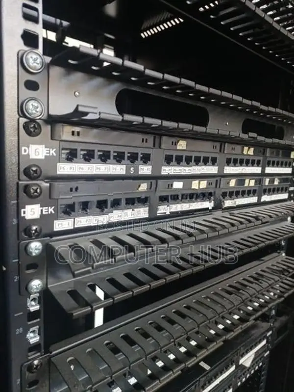 24U 19" Floor Standing Network / Server Rack Cabinet