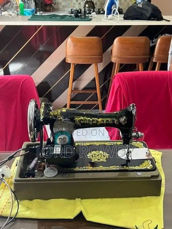 clothe stitching machine