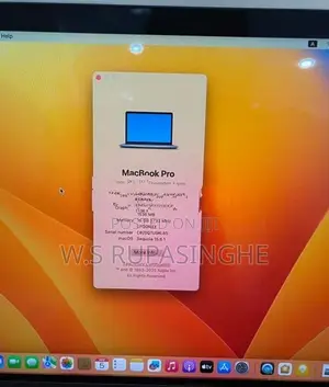 Apple Macbook Pro i7 Laptop