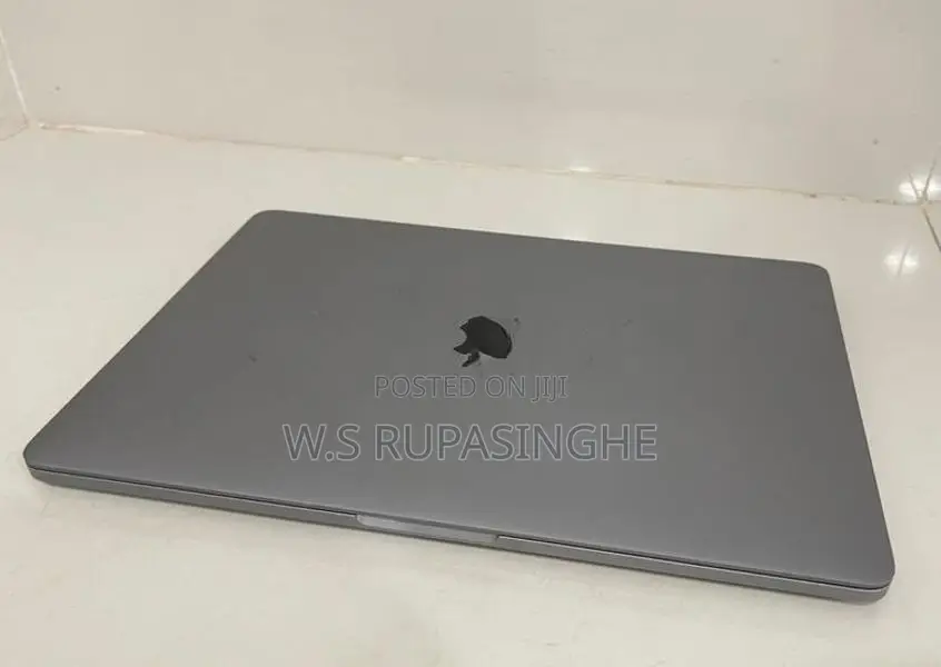 Apple Macbook Pro i7 Laptop