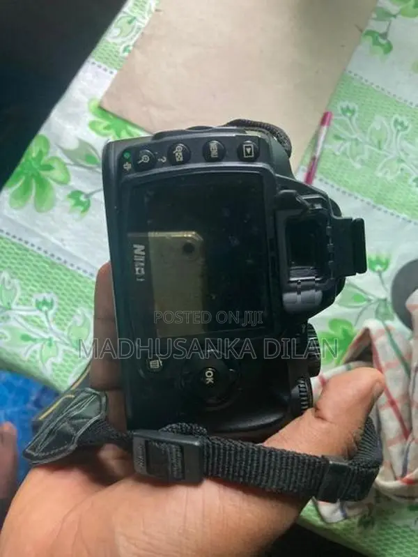 Nikon D5100