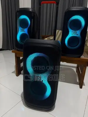 JBL 320 Speaker