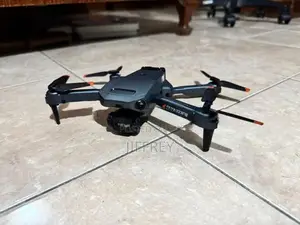 P8 Pro Drone (Black)