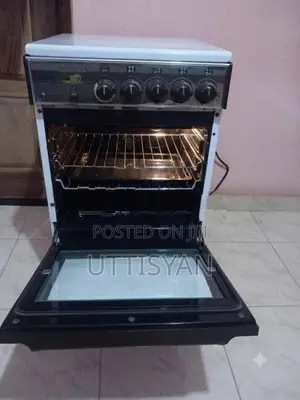 4 Banner Electrical Cooker