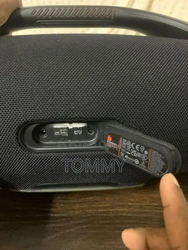 JBL boom box 2
