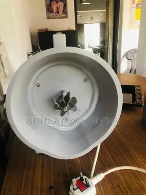 Lakro Coconut Scraper