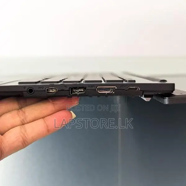 Asus VivoBook E15 AMD Ryzen 5-7520U|8GB RAM| 512GB SSD Laptop