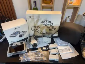 DJI Mini 3 Drone Combo Pack
