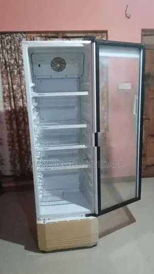 Sisil Commercial Display Fridge 195L