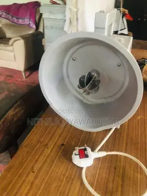 Lakro Coconut Scraper
