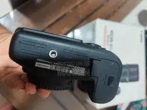 Canon 6D Mark ii Camera