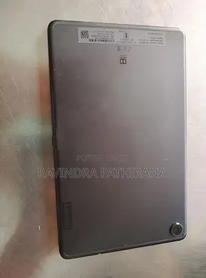 Lenovo M8 tablet