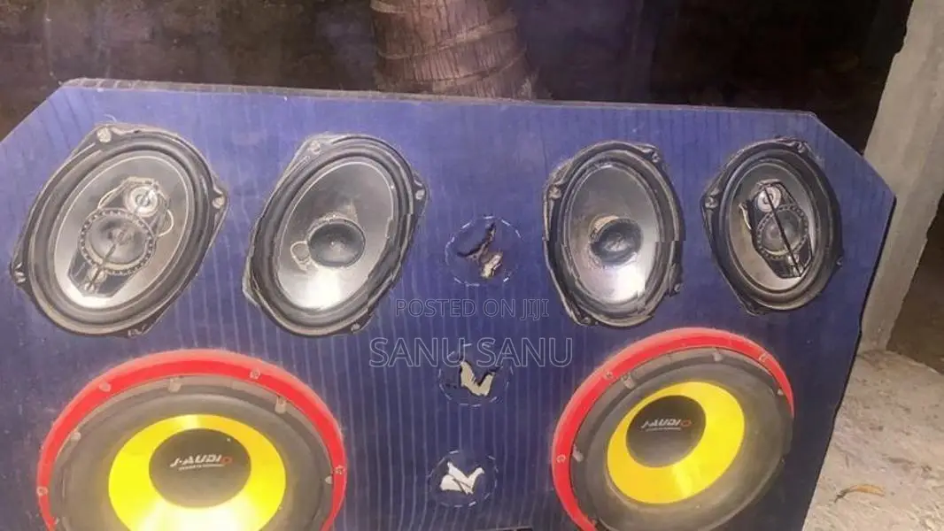 Speaker Set