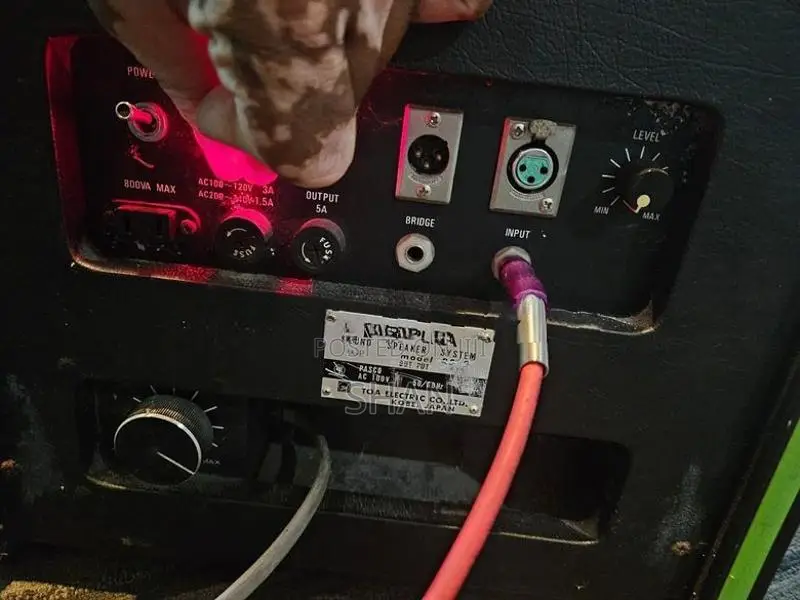 Speaker Set
