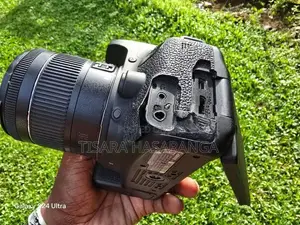 Canon 800D DSLR camera