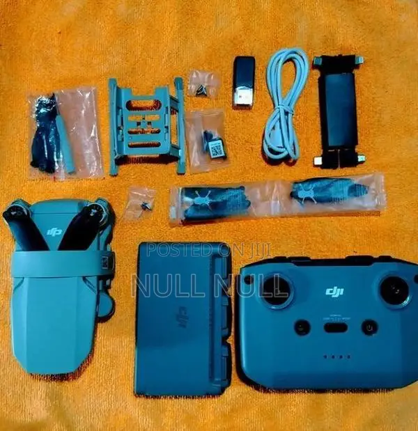 DJI Mini 2 Fly More Combo
