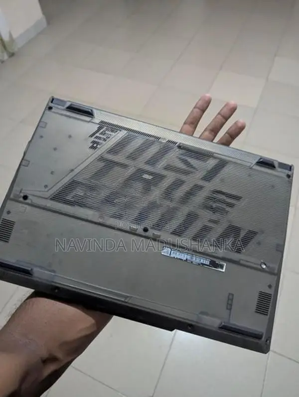 MSI CYBORG laptop