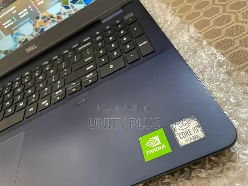 Core i5 10Gen - 8GB Ram Nvidia 2GB 128GB NVME -500GB HDD