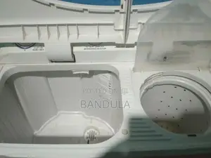 Elekta Semi-Automatic Washing Machine