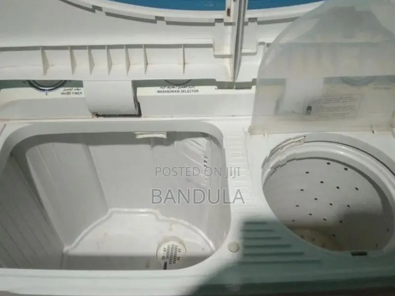 Elekta Semi-Automatic Washing Machine