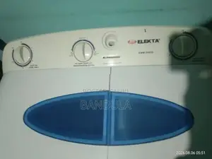 Elekta Semi-Automatic Washing Machine