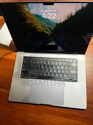 Apple MacBook Pro 16" 2021 M1 16GB / 512GB SSD