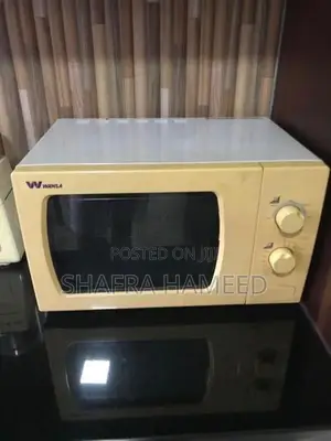 Microwave Oven