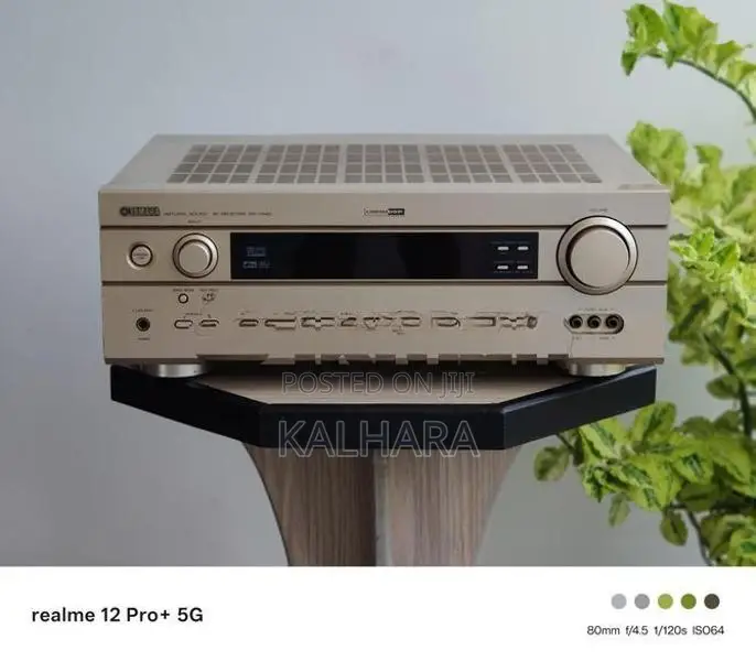 Yamaha - Natural Sound AV Receiver RX-V440 .
