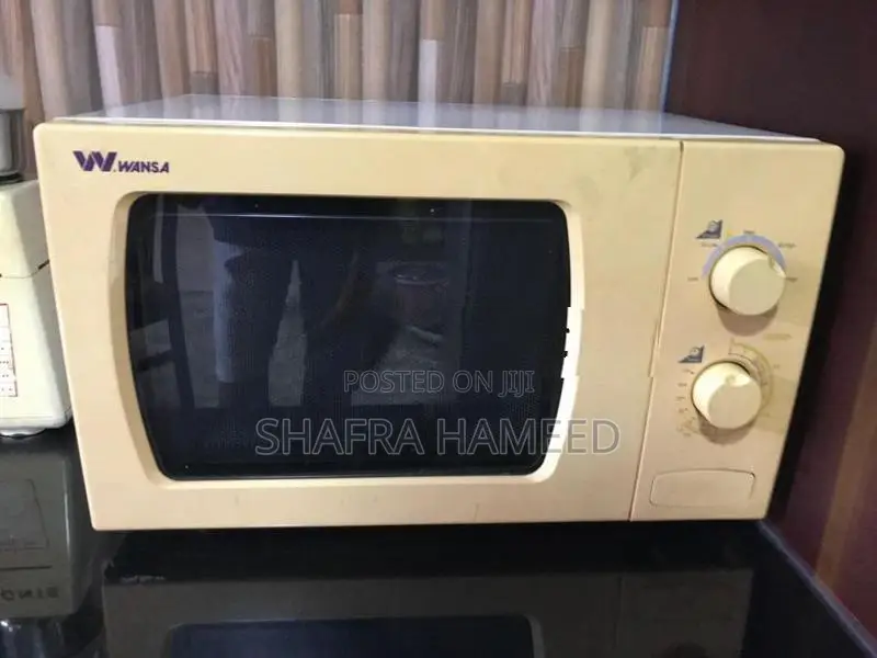Microwave Oven