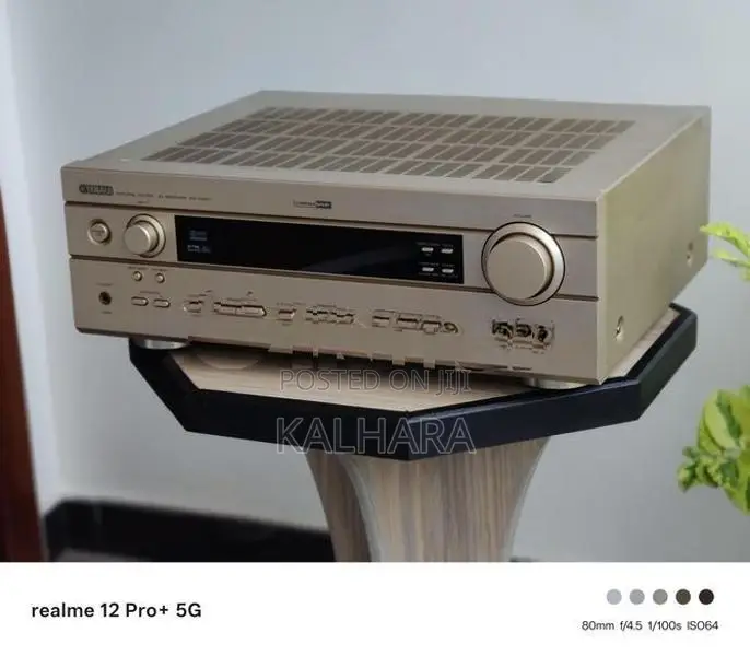 Yamaha - Natural Sound AV Receiver RX-V440 .