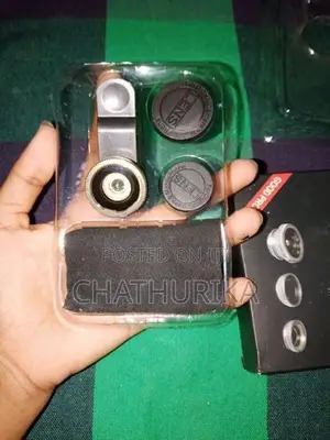 Universal Clip Lens
