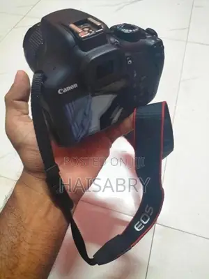 Canon EOS 1300D DSLR Camera set